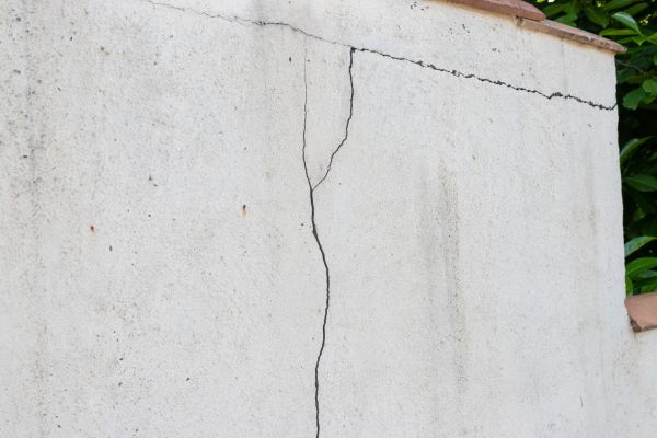 Cost of Foundation Crack Patching in Covington